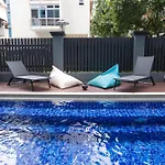 Vichaus Serviced Apartment