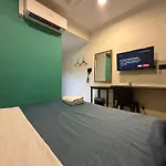 Darlene Hotel