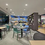 Citadines Mount Sophia Singapore