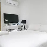 Rr Cozy Studio & Suite