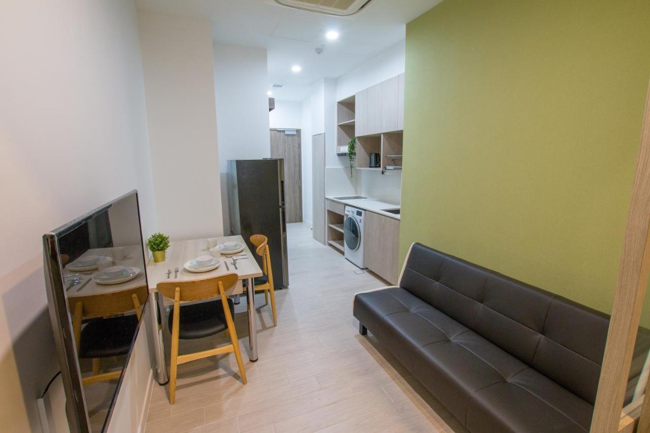 Cantonment Serviced Singapura