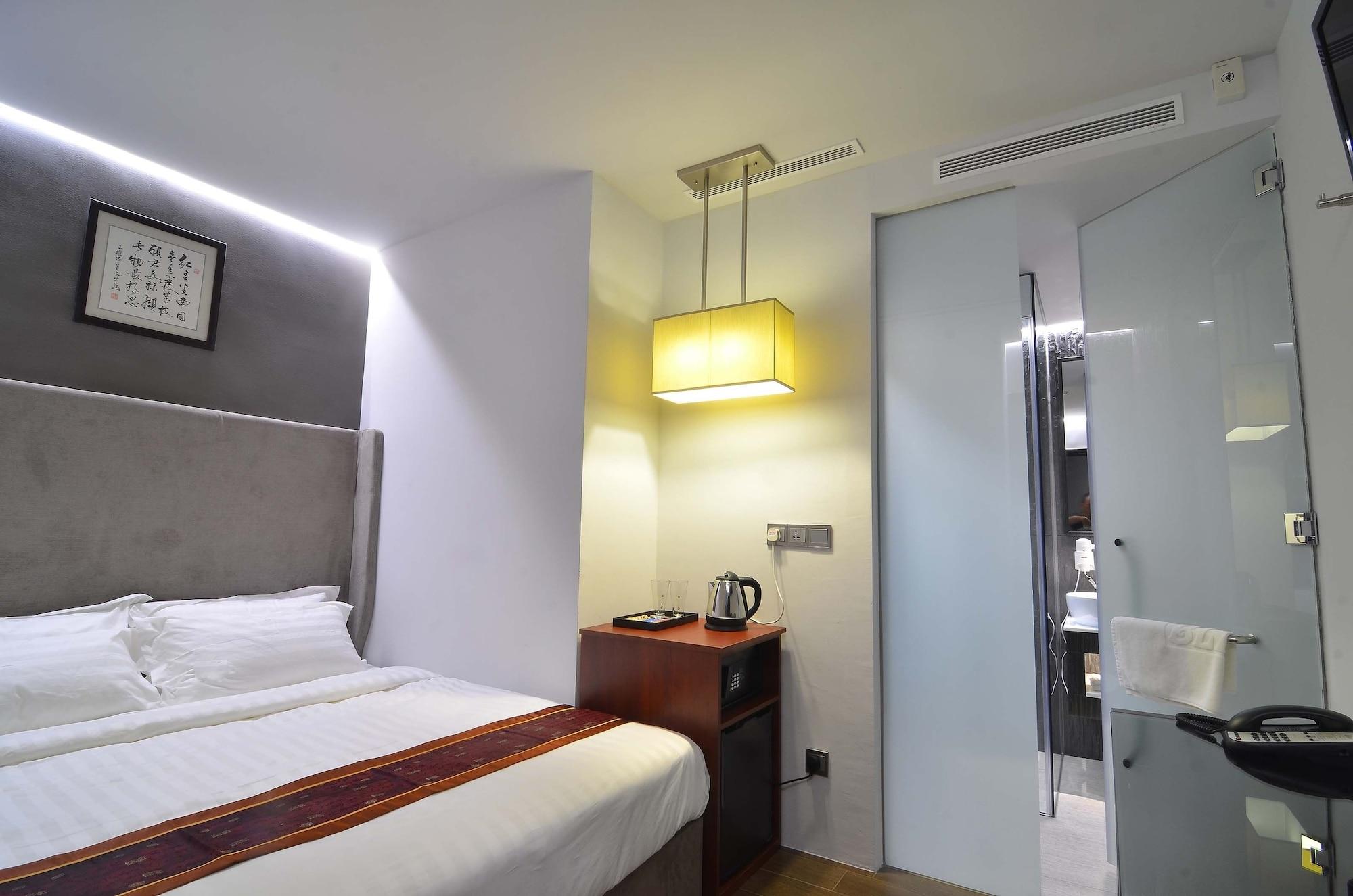 Bliss Hotel