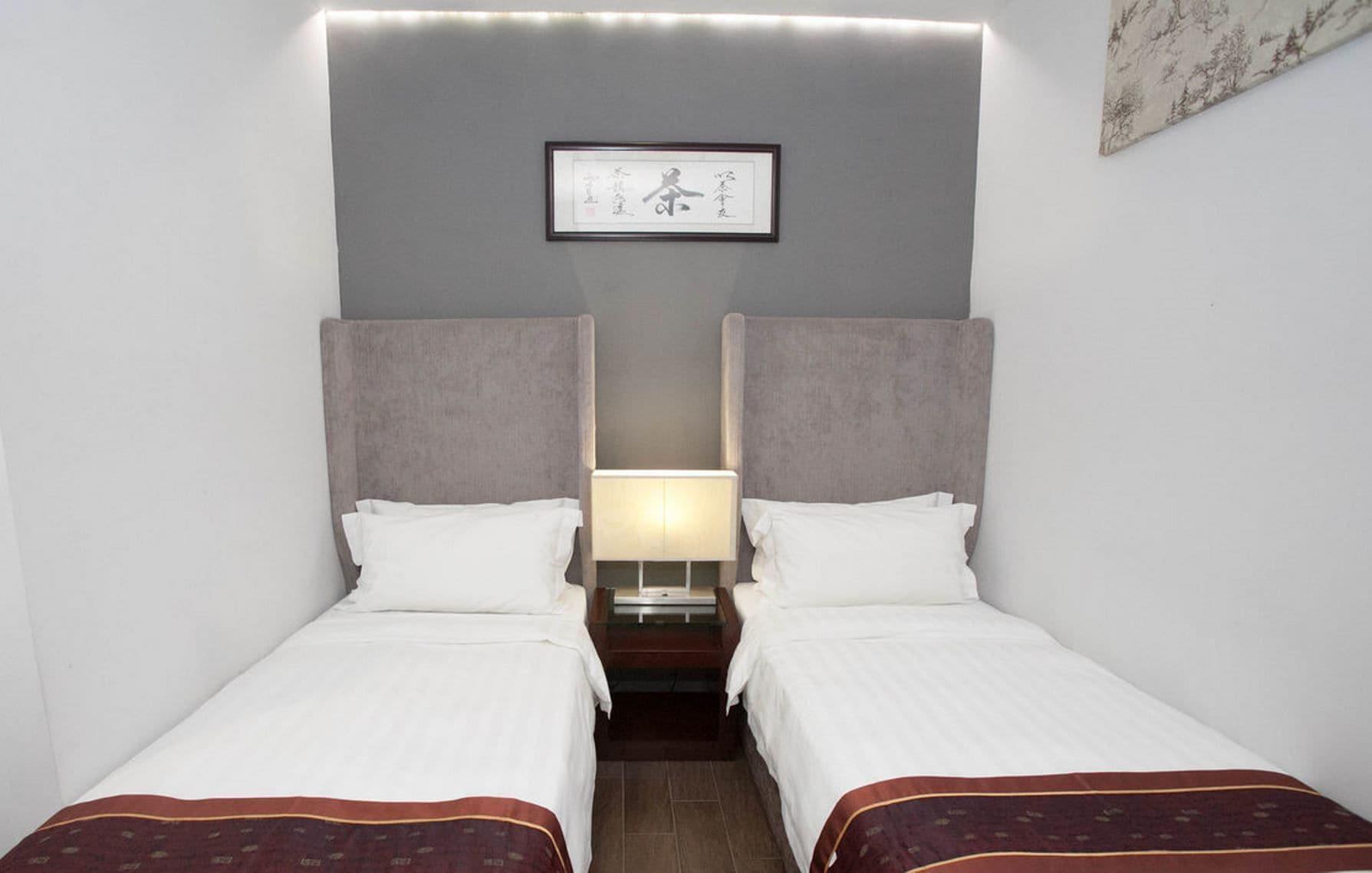 Hotel Bliss