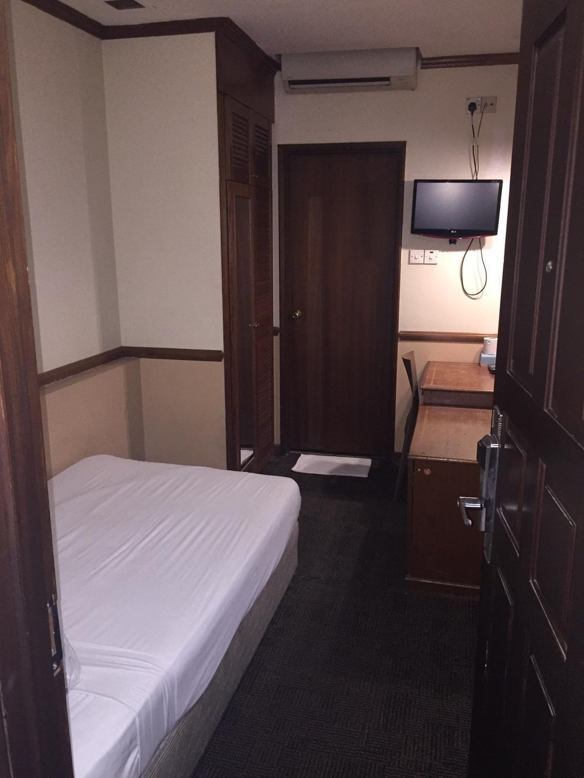 Hotel Four Chain View 2*