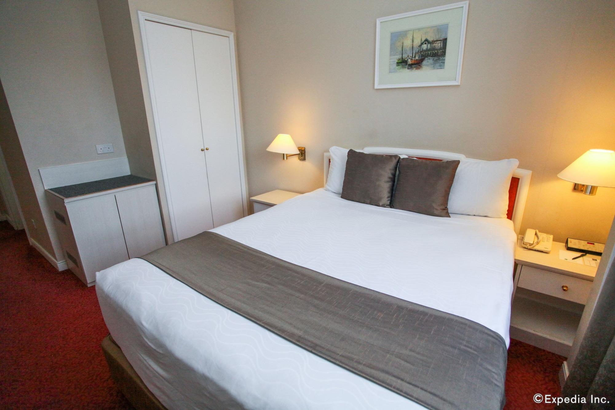 Hotel Express & Novena, An Ihg