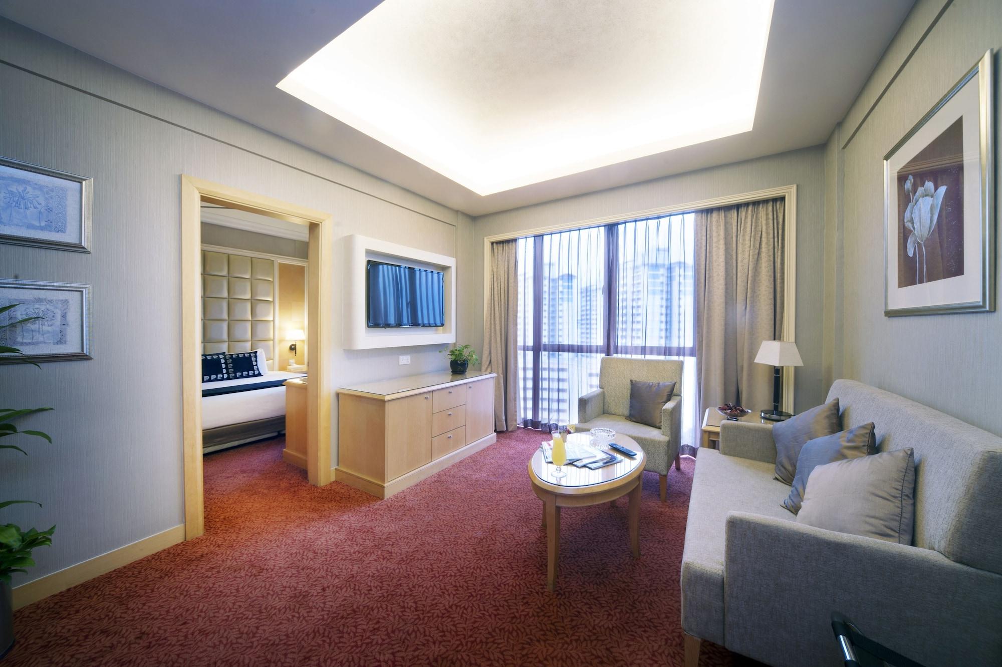 Express & Novena, An Ihg 4*
