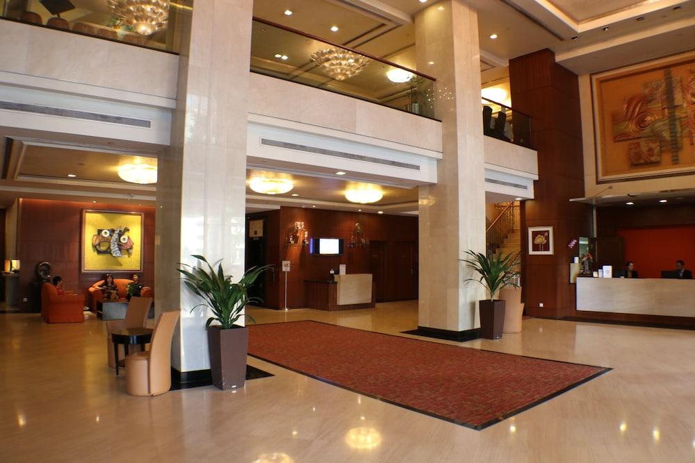 Express & Novena, An Ihg 4* Singapore