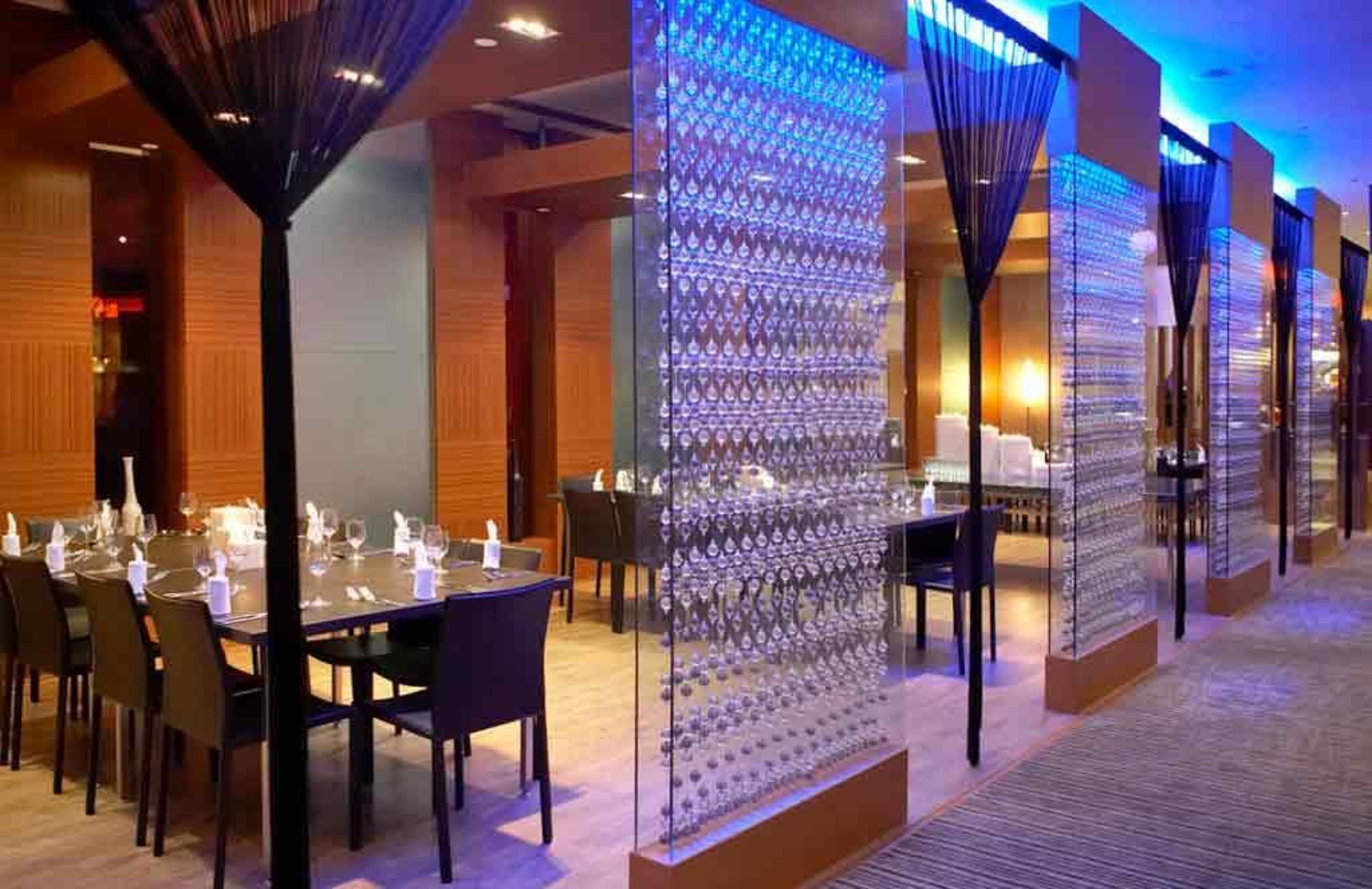 Novotel Clarke Quay 4*