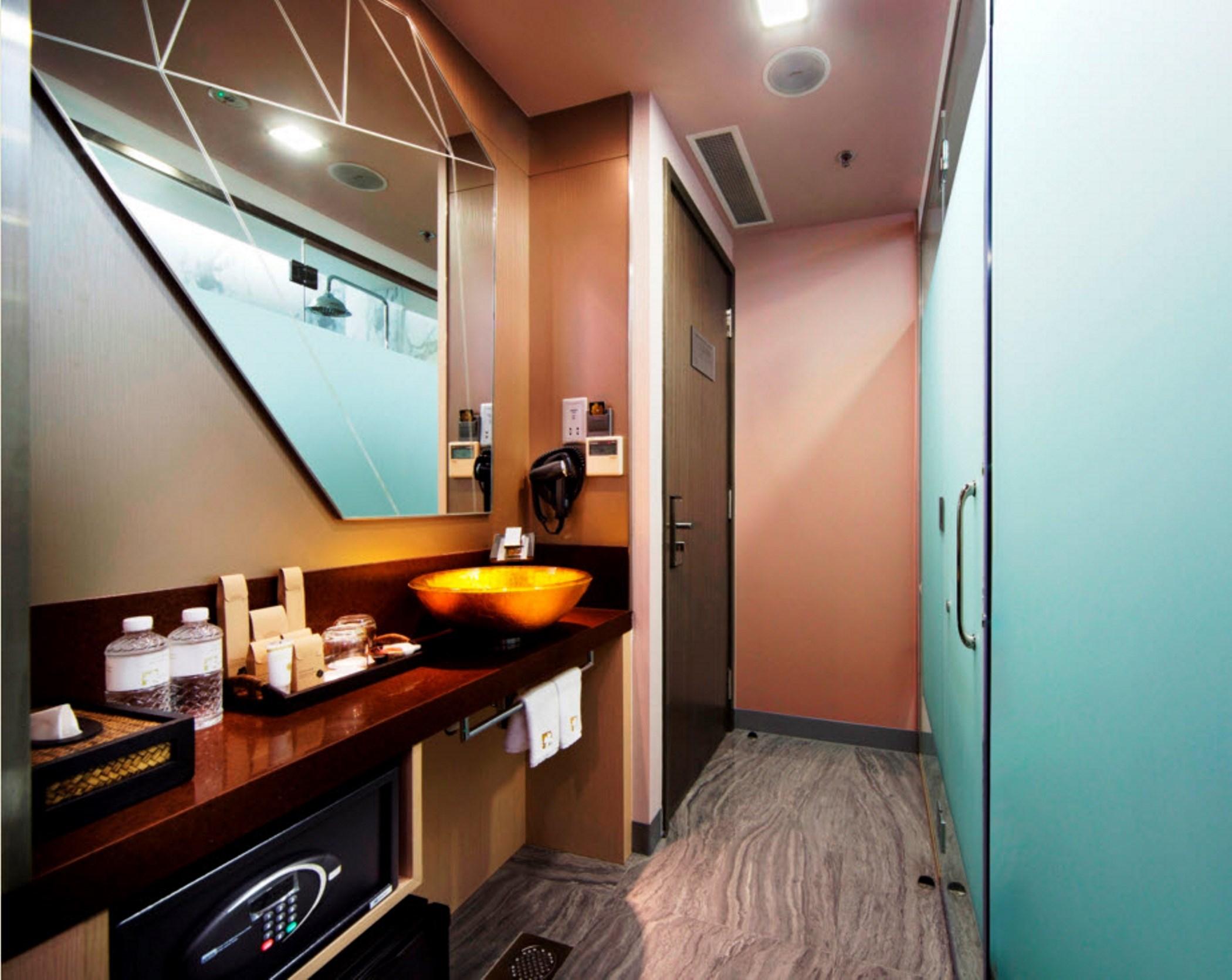Clover 7 Hotel 3*