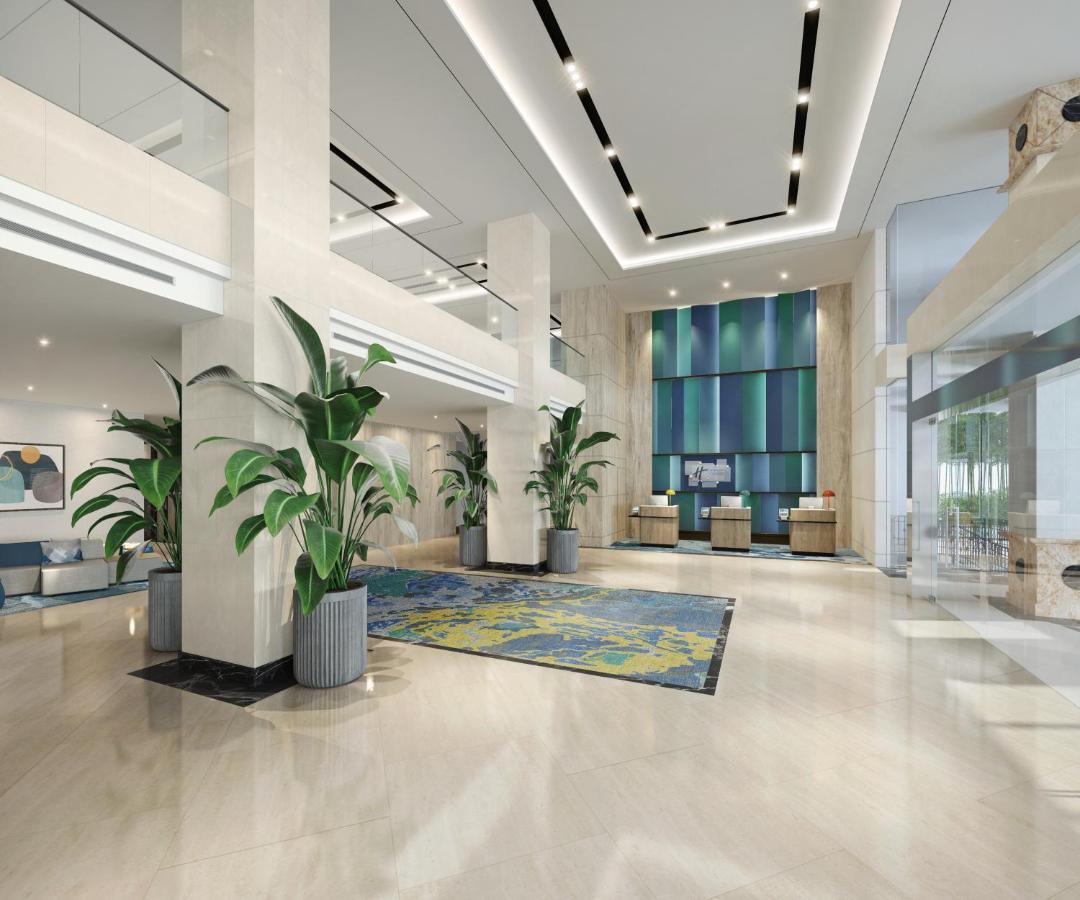 Express & Novena, An Ihg