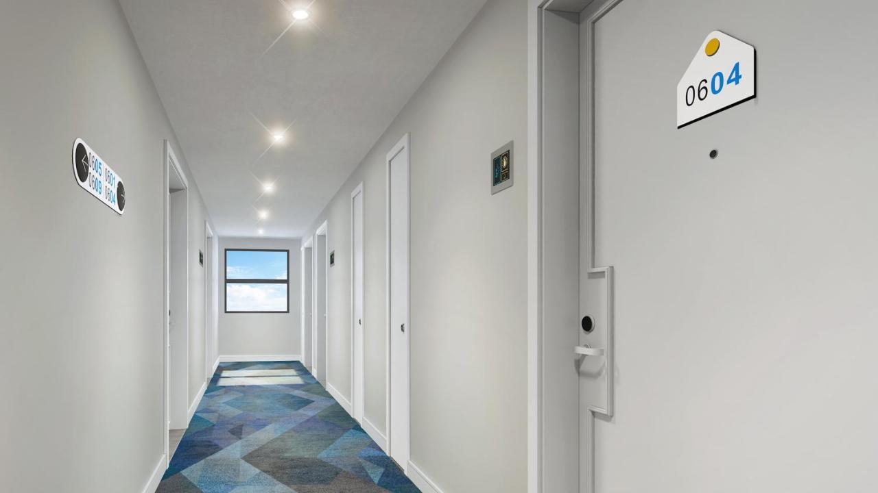 Express & Novena, An Ihg