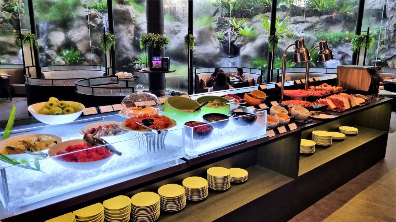 Vibe Orchard Hotel 4*