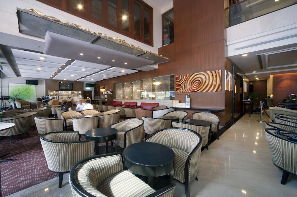Express & Novena, An Ihg Singapore