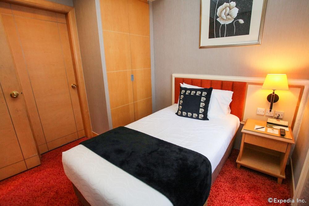 Hotel Express & Novena, An Ihg