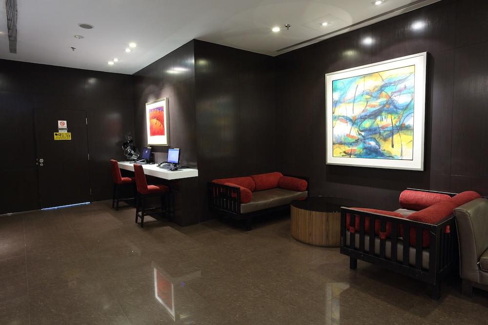 Value Thomson Hotel