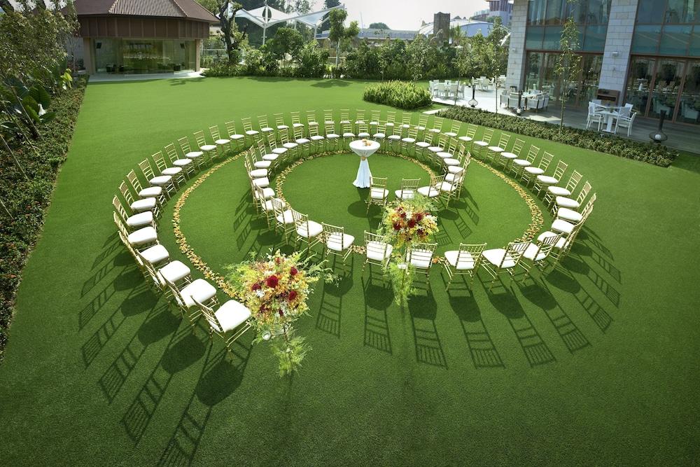 World Sentosa - Equarius Resort 5*