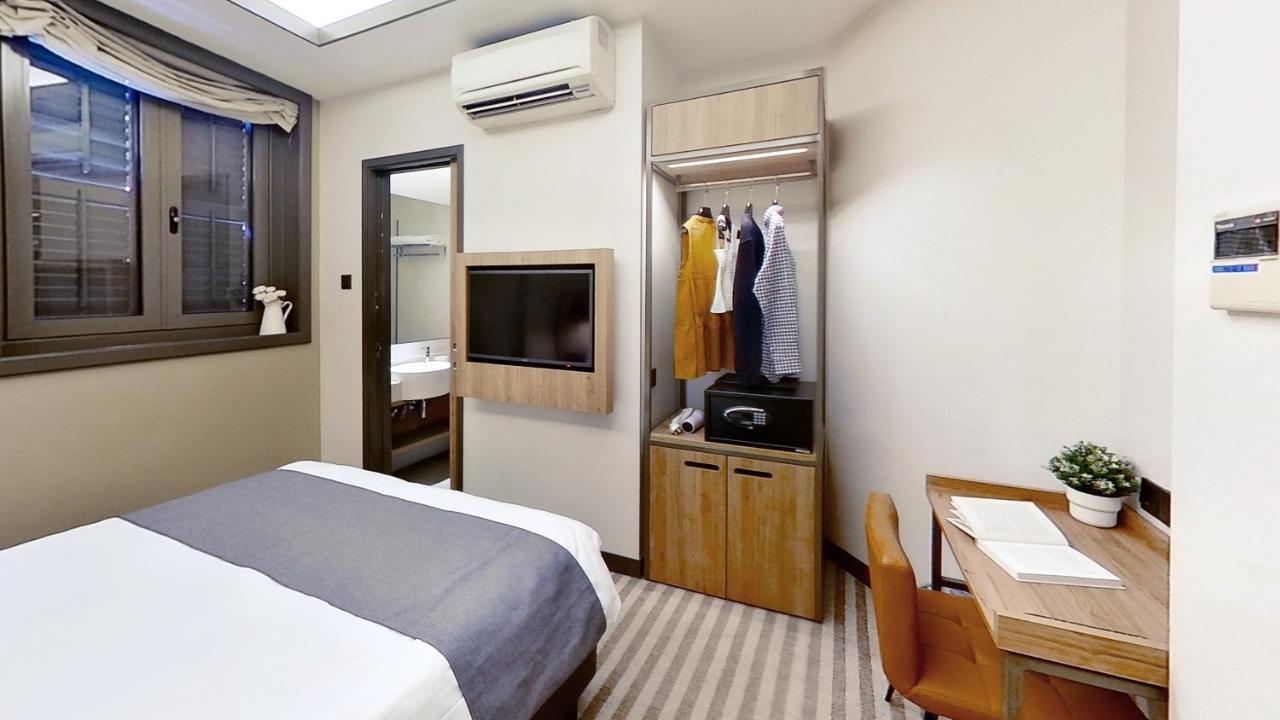 Dash Living Rochor 3* Singapore