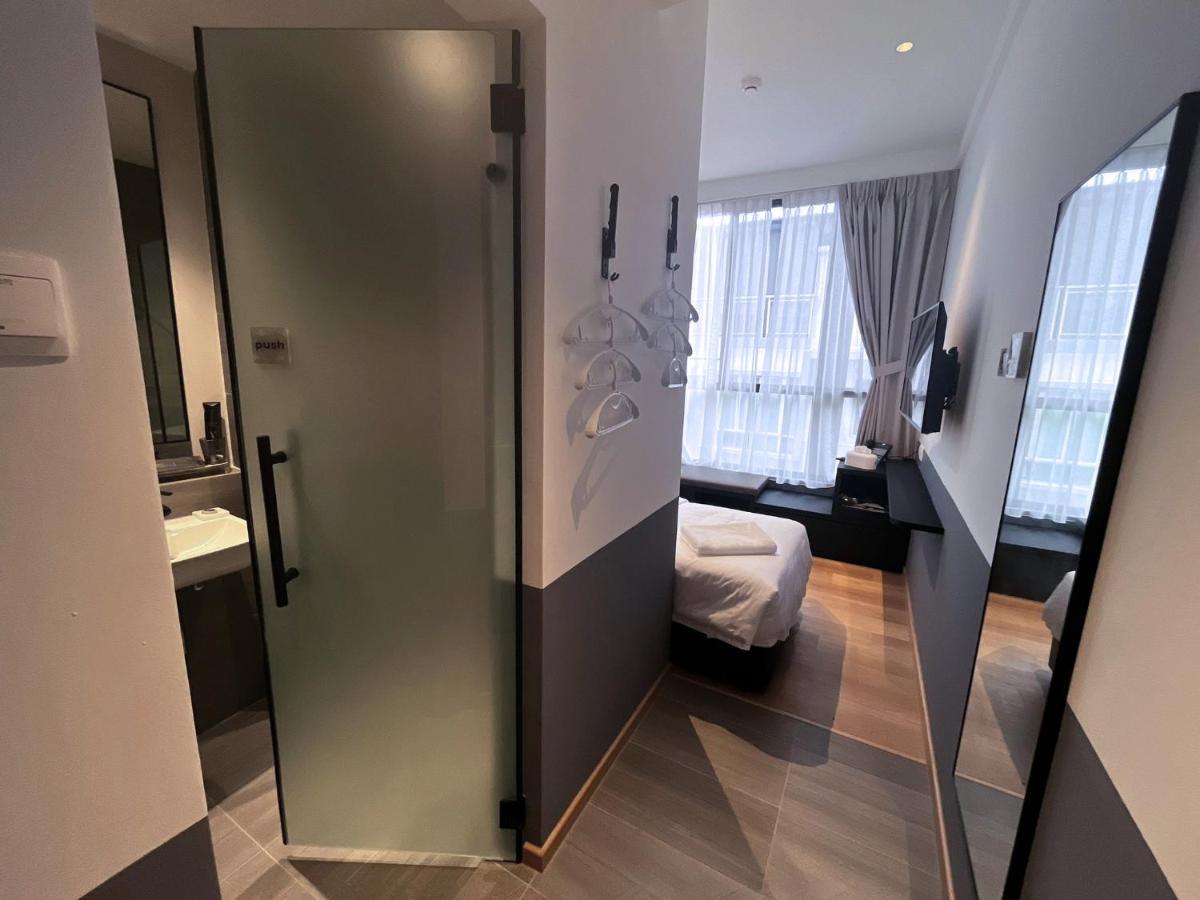 Vichaus Serviced * Singapore
