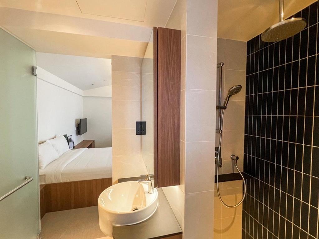 Weave - Midtown Aparthotel Singapura