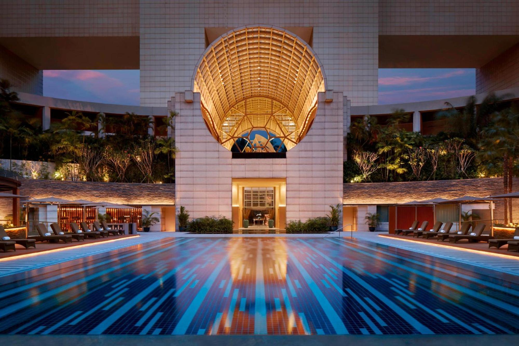 The Ritz-carlton, Millenia 5* Singapore