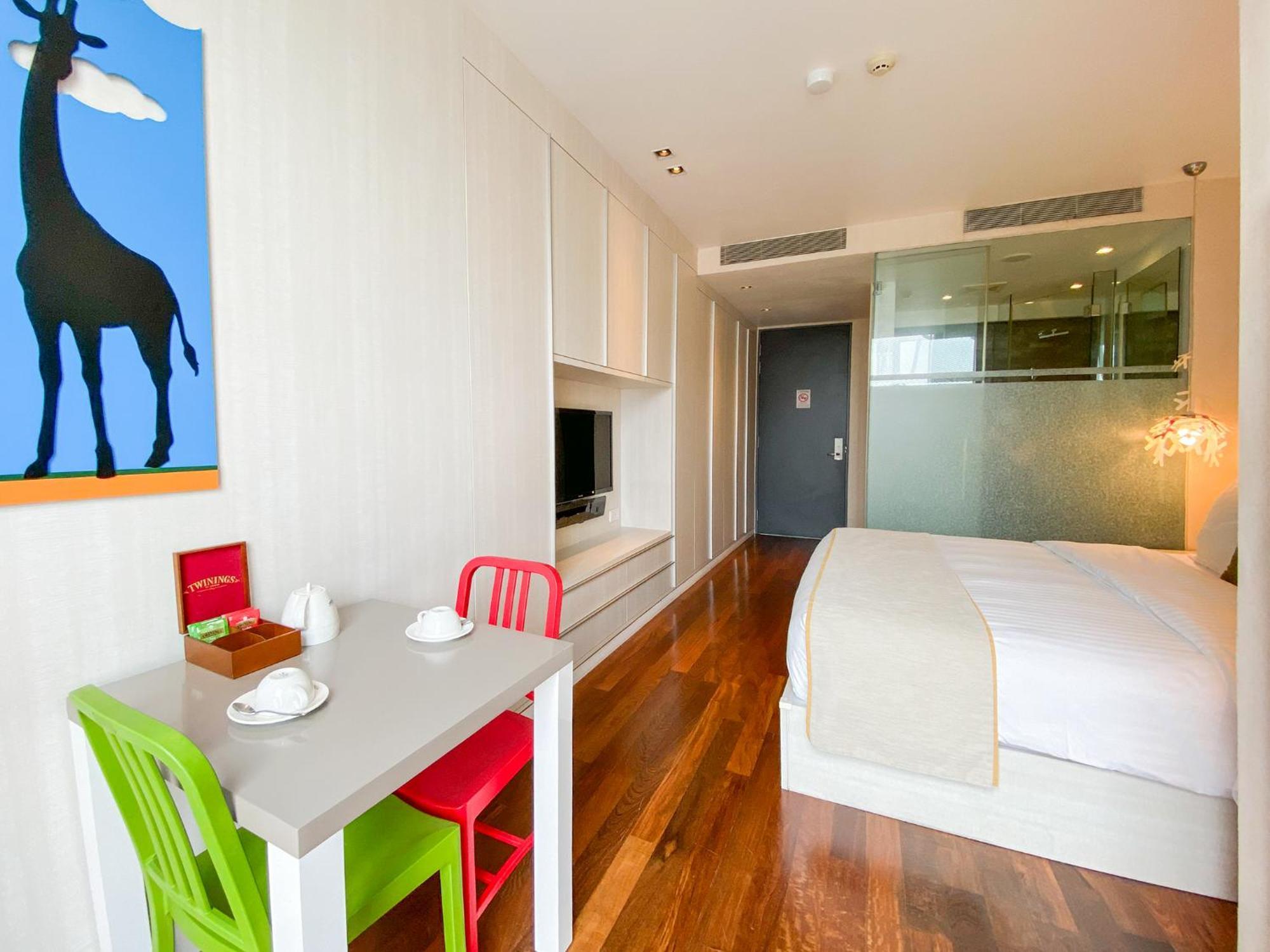 Aparthotel St Residences Novena 4*
