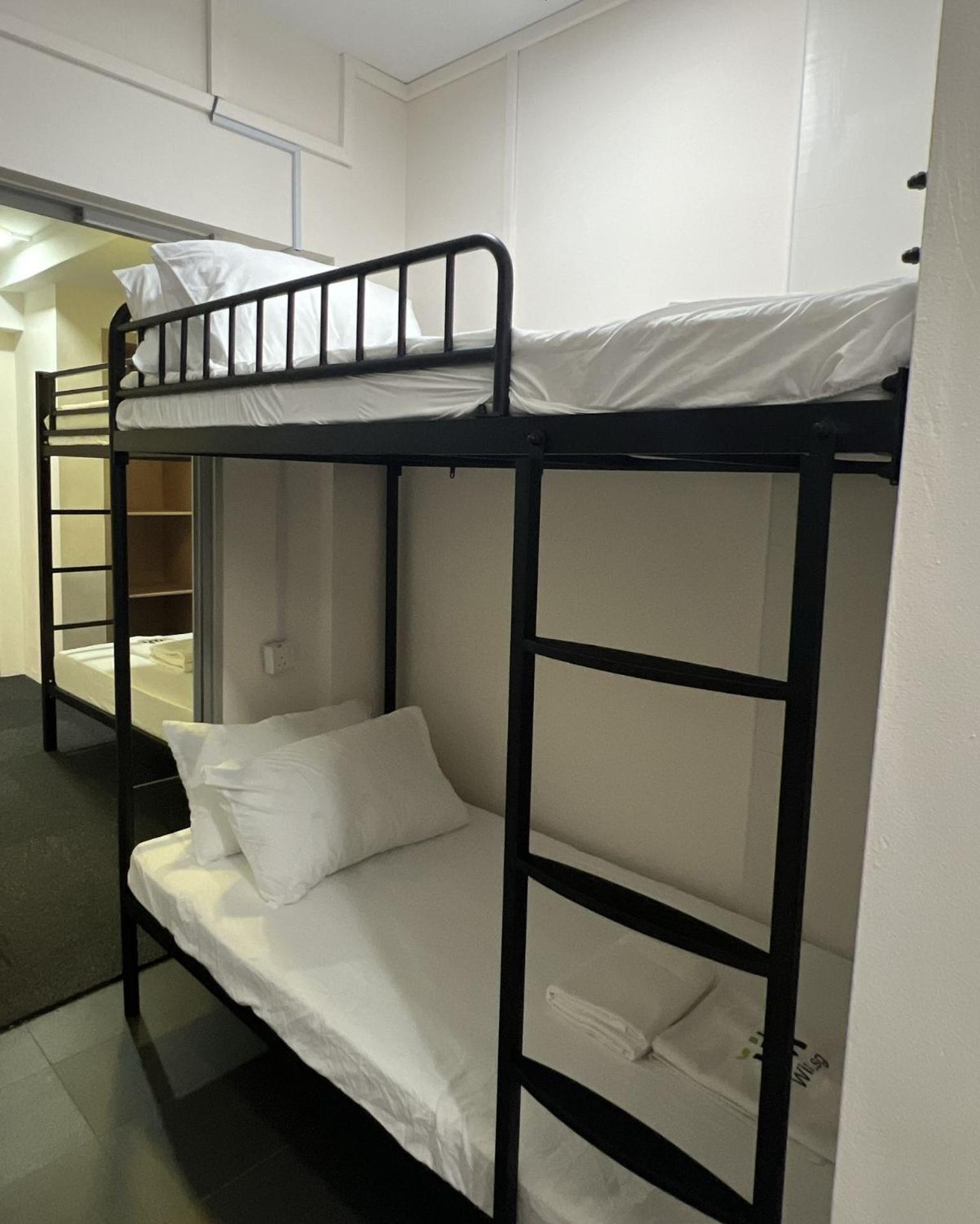 Capsule hotel Wink At Perak Road *