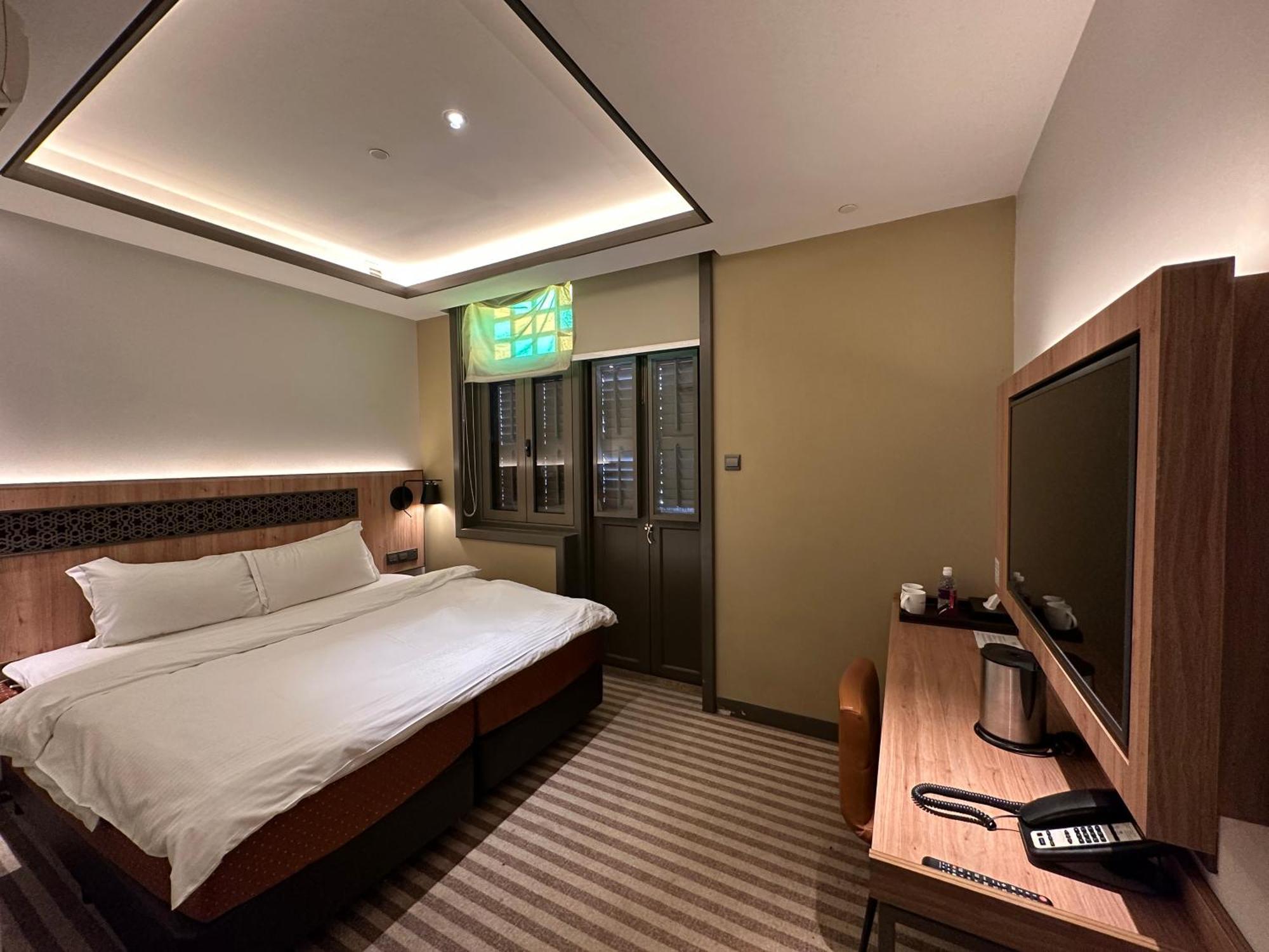 Dash Living Rochor Hotel