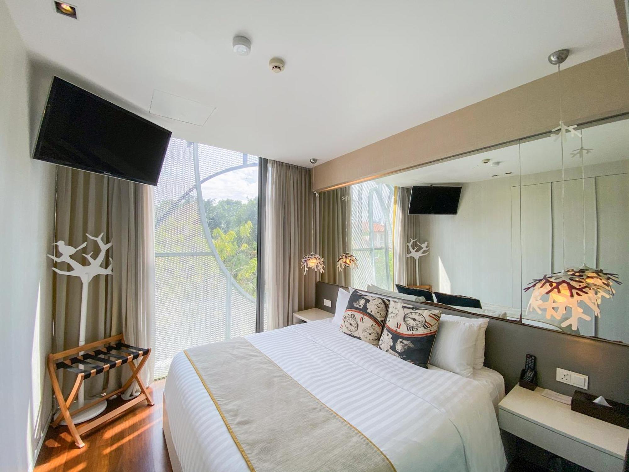 Aparthotel St Residences Novena 4*