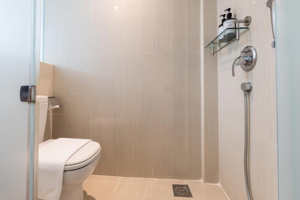 Heritage Collection On Boat Quay - South Bridge Wing - Mobile App Check-in Apartment