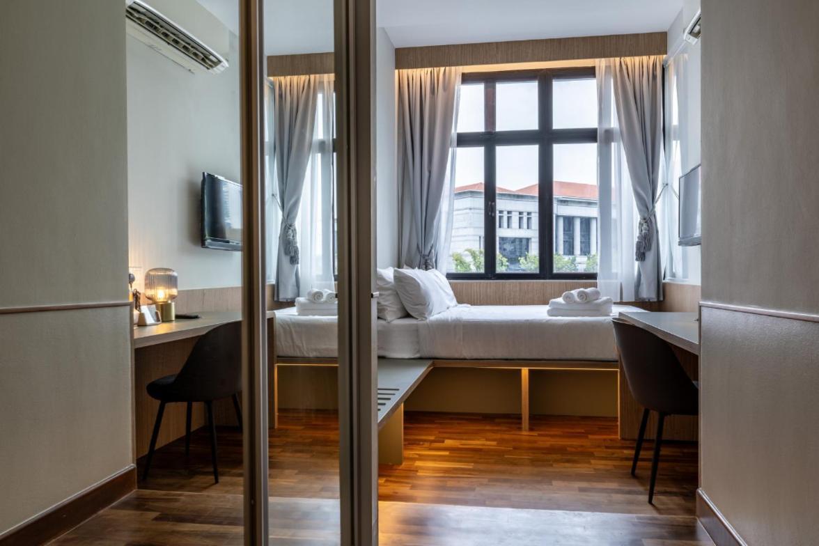 Heritage Collection On Boat Quay - South Bridge Wing - Mobile App Check-in Apartment