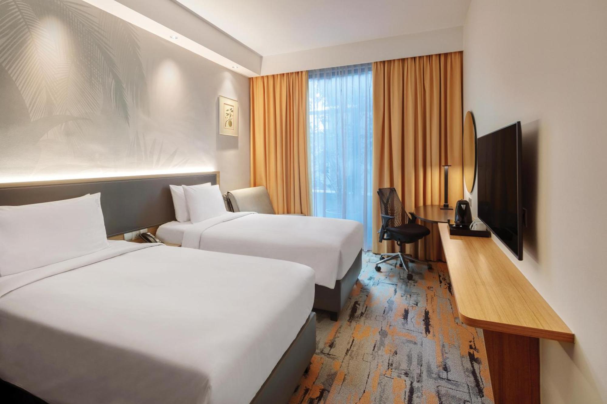 Express Orchard Road By Ihg Hotel Singapore