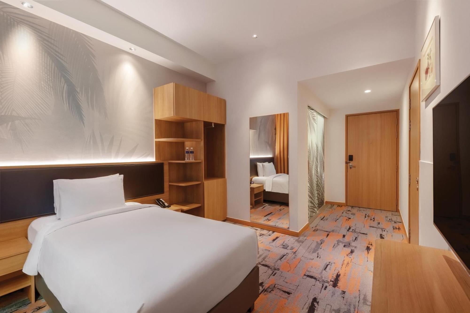 Express Orchard Road By Ihg