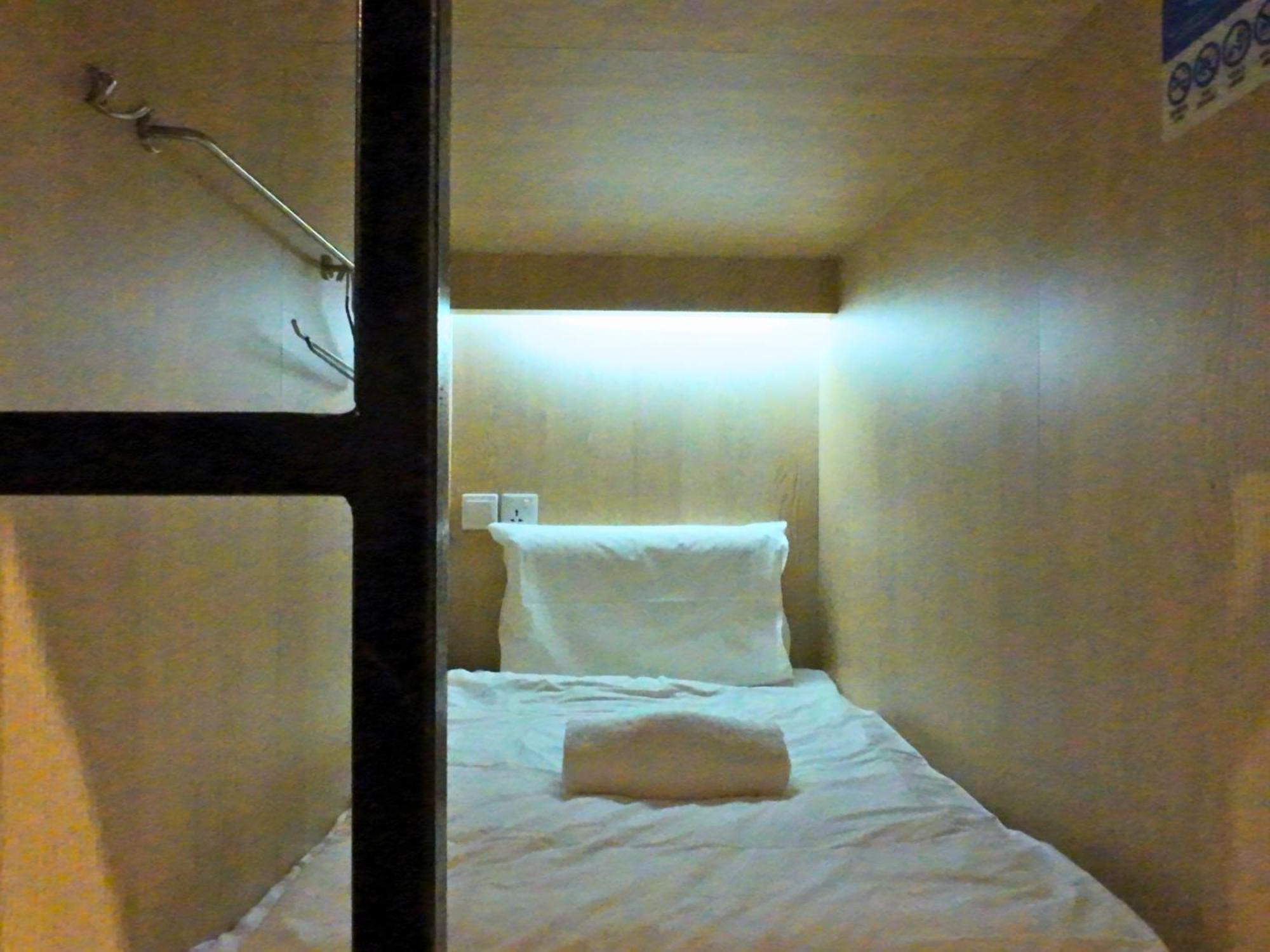 Capsule hotel The @ Bugis Singapore