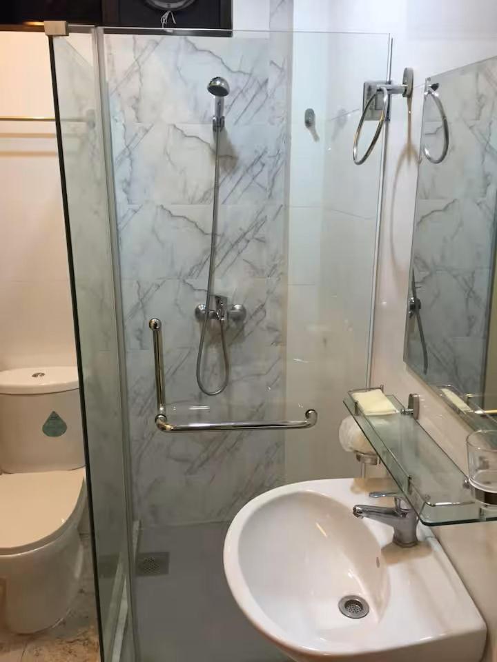 Bed & Breakfast Master At Orchard Road *