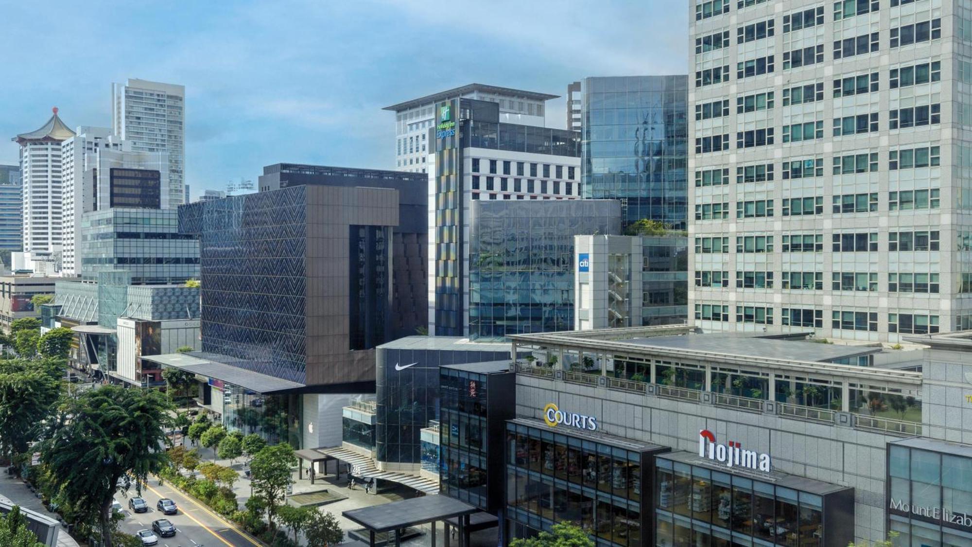 Express Orchard Road By Ihg Hotel