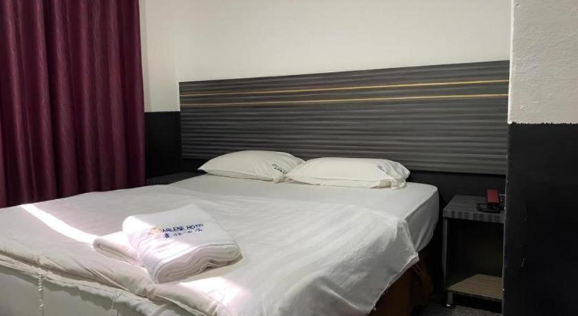 Hotel Darlene 2*