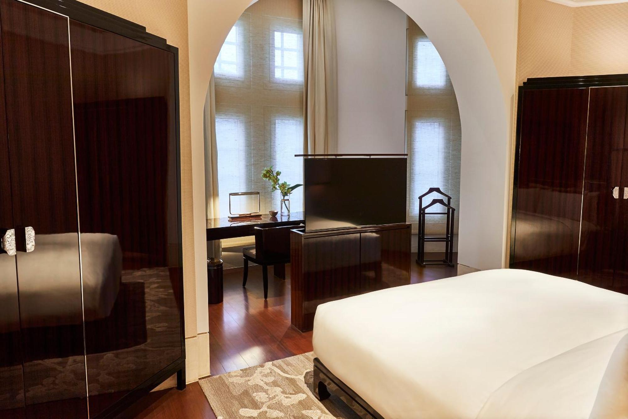 The Capitol Kempinski 5* Singapore