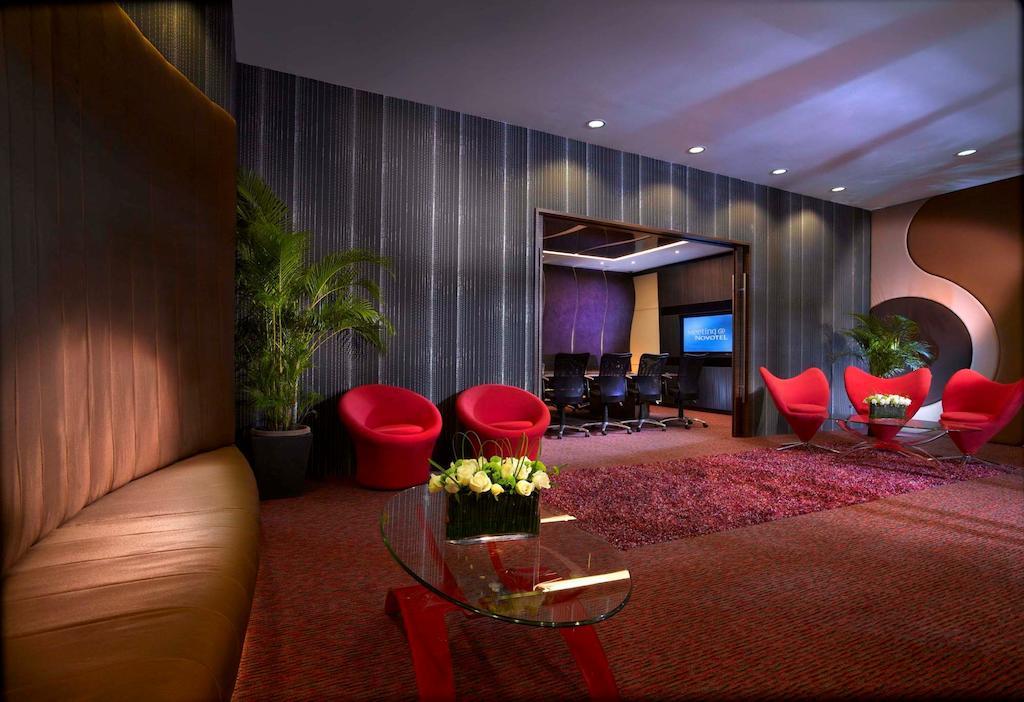 Novotel Clarke Quay 4*