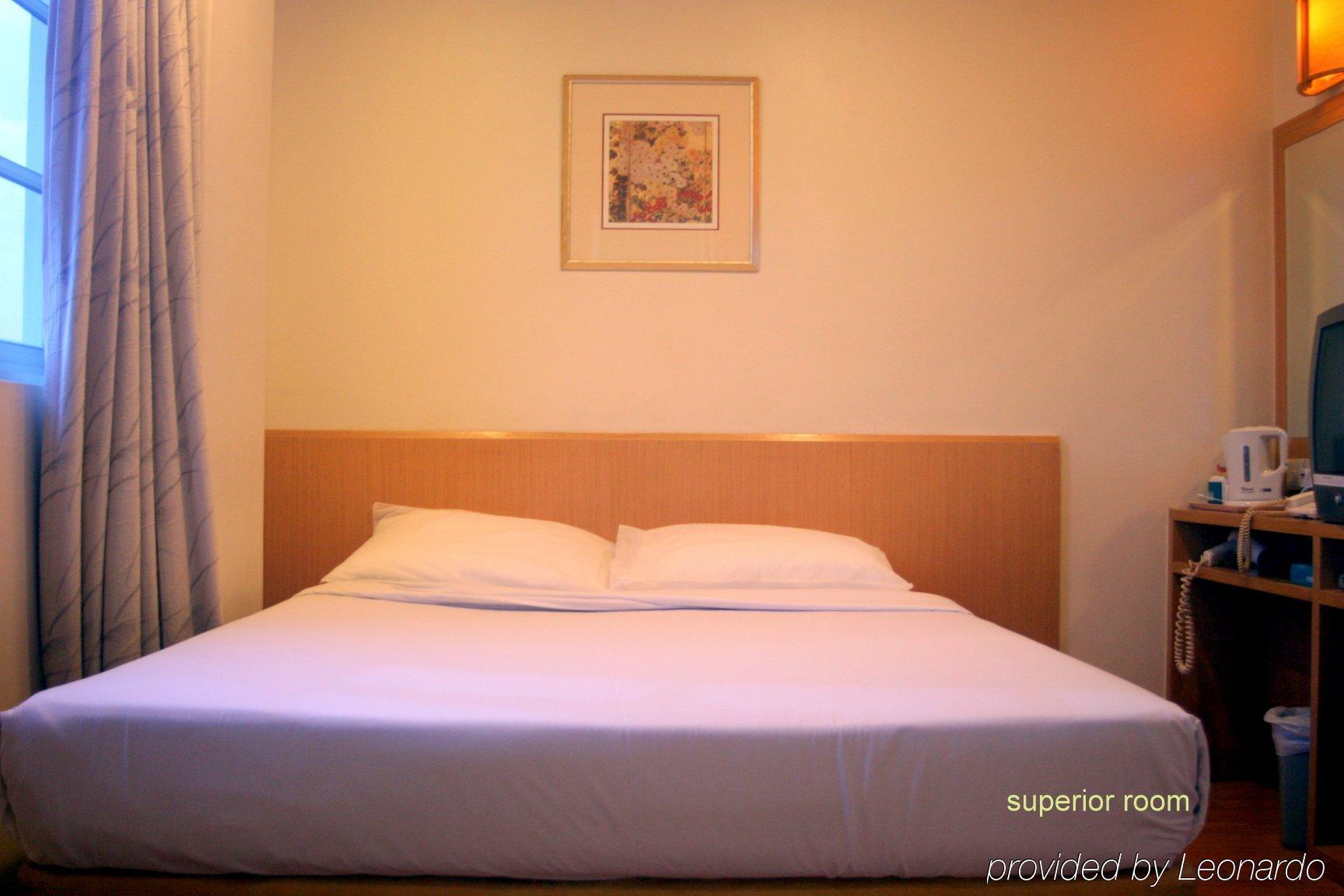 81 Sakura Hotel