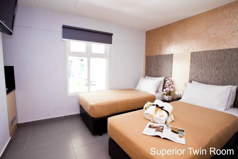 Hotel Sandpiper 3*