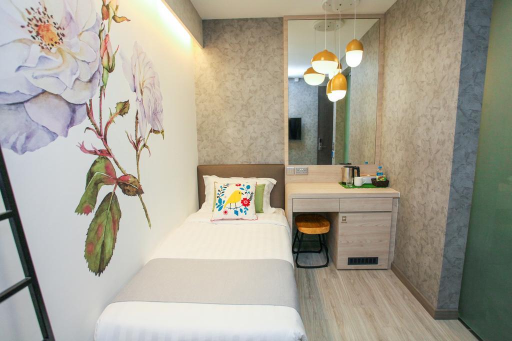 Champion City Hotel