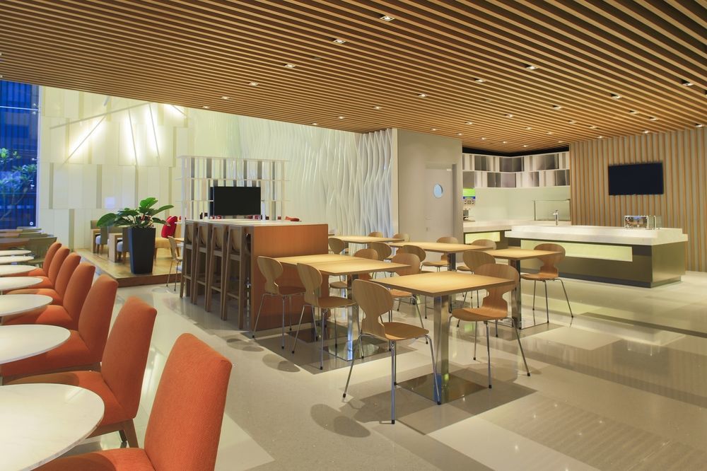 Hotel Express Orchard Road By Ihg 4*