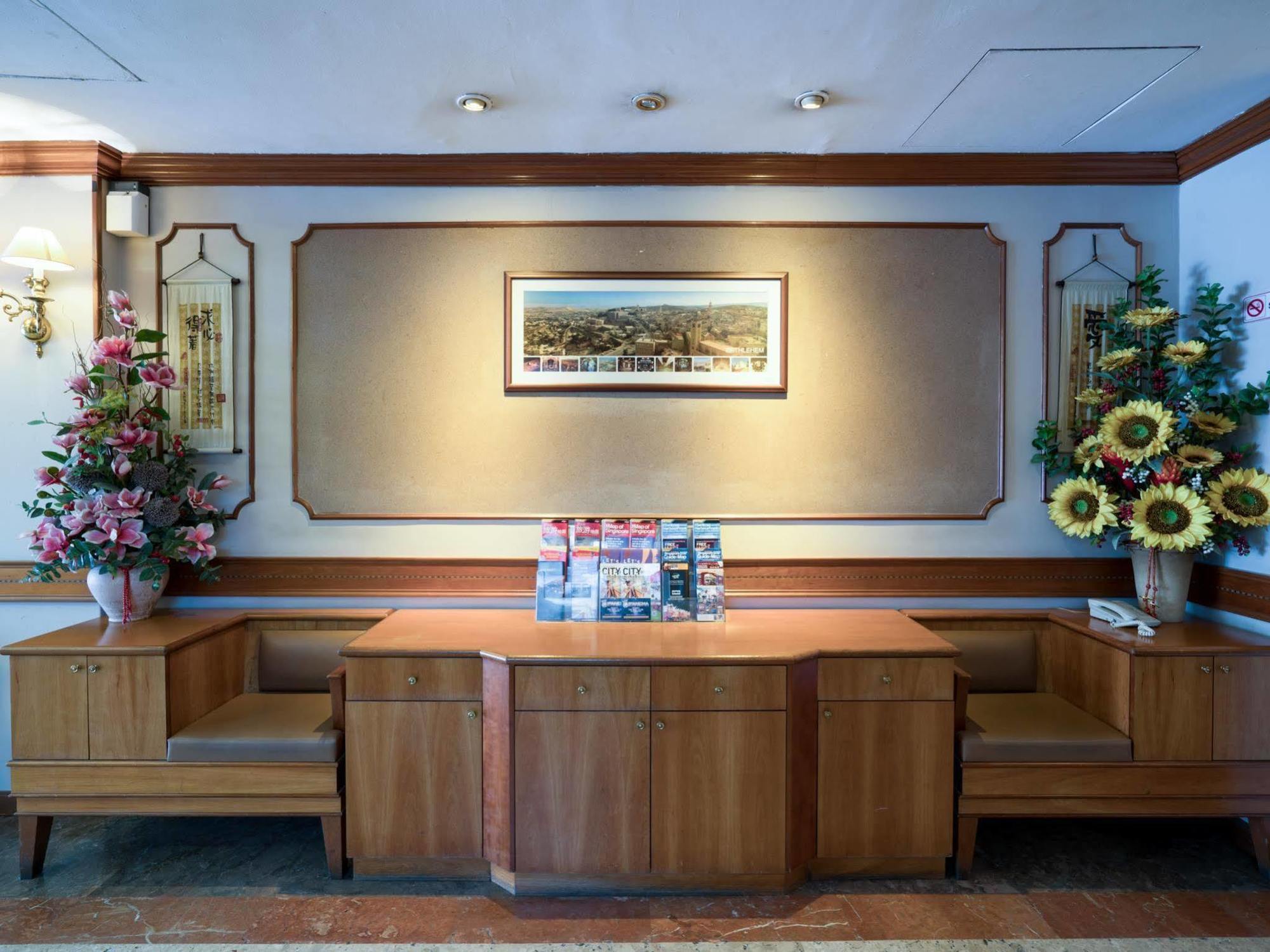 Four Chain View Hotel 2*