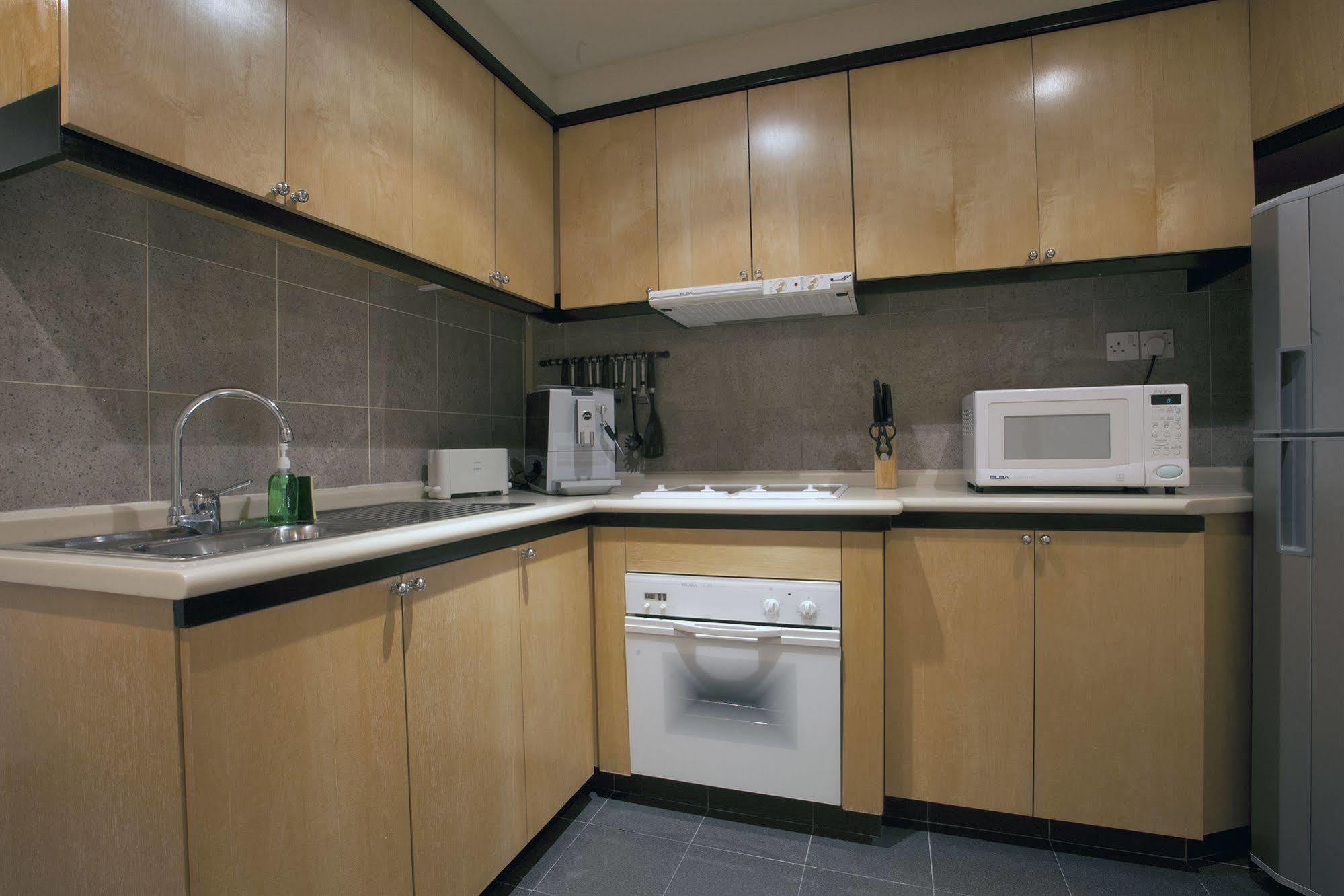 Lanson Place Winsland,
