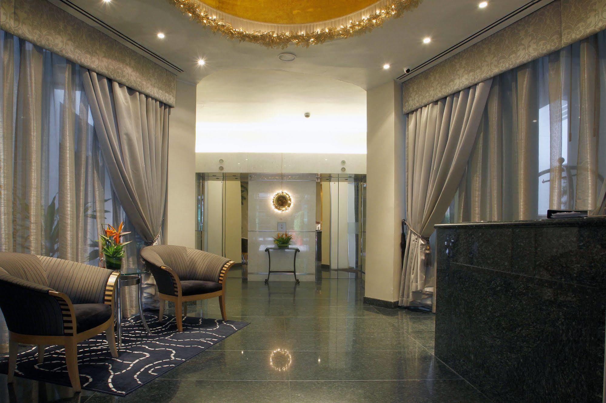 Aparthotel Lanson Place Winsland, 5*
