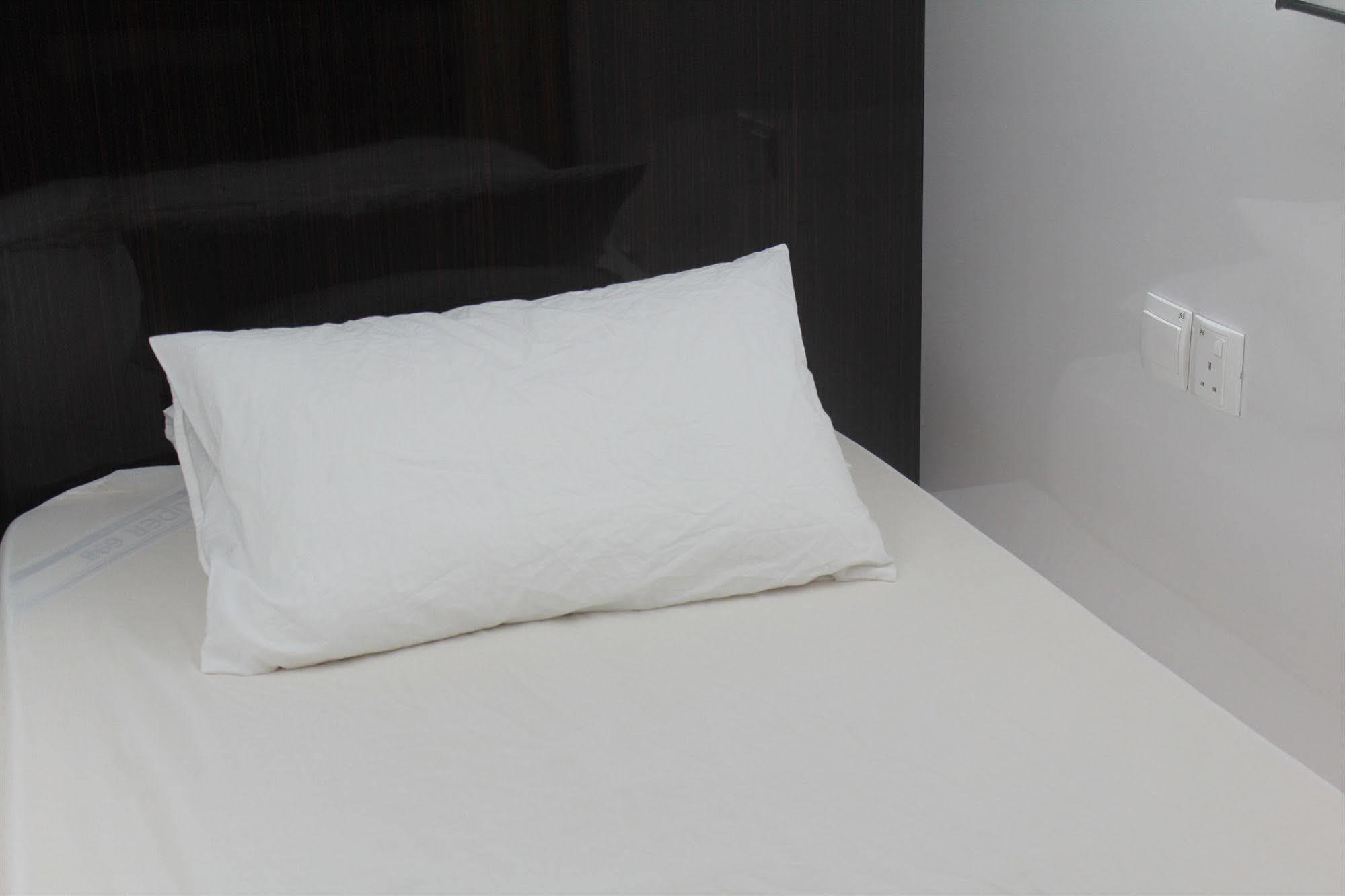 Vintage Boutique Capsule @ Little India Capsule hotel 2*