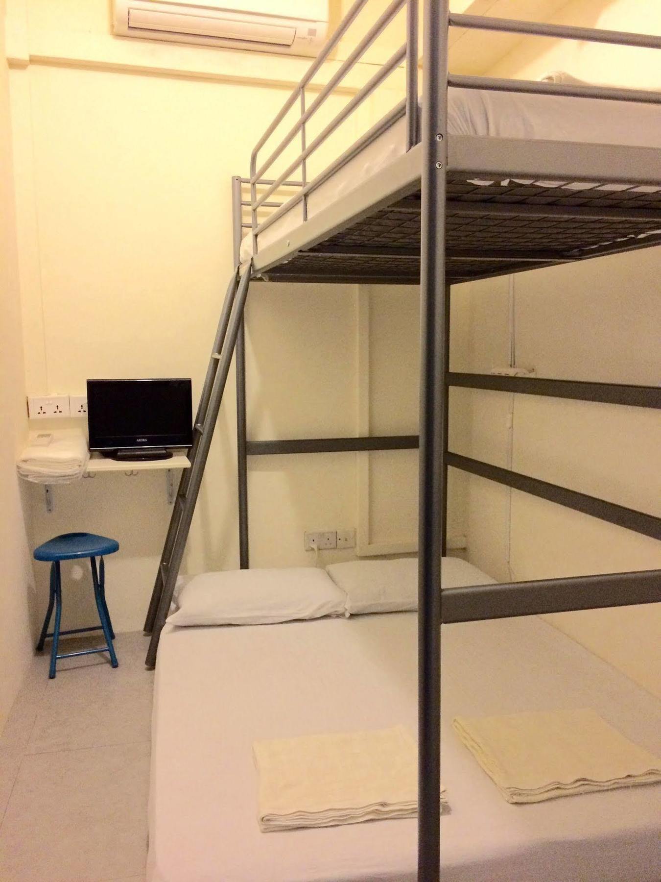 Superb Hostel *