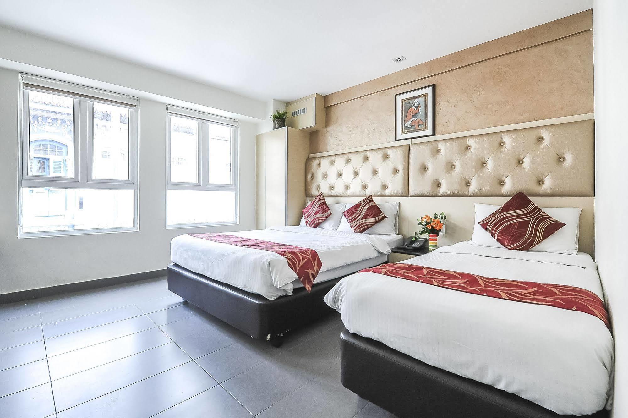 Sandpiper Hotel