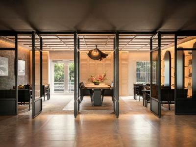 Hotel The Warehouse 4*