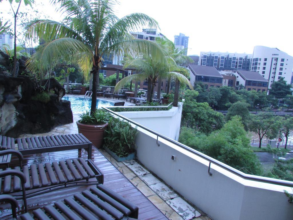Hotel Robertson Quay 3*